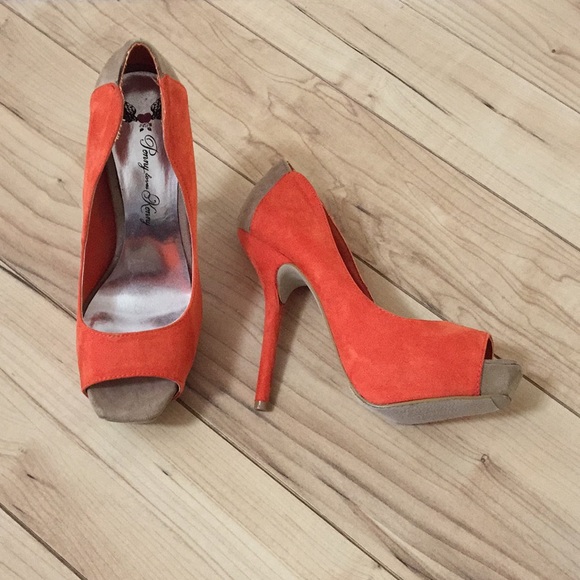 Penny Loves Kenny Shoes - Pumpkin colored heels